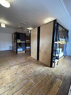 Leevin Hostel George