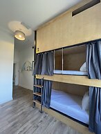 Leevin Hostel George