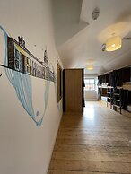 Leevin Hostel George