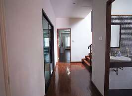 Lan House Pool Villa