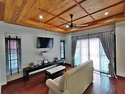 Lan House Pool Villa