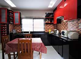 Lan House Pool Villa