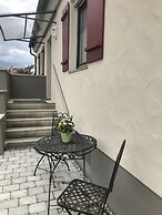 Holiday home with sauna and garden lounge