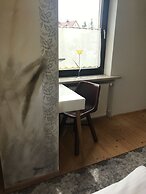 Holiday home with sauna and garden lounge