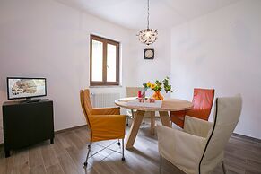 Rustico Logo Bellavista