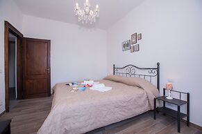 Rustico Logo Bellavista