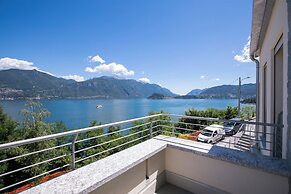 Paradiso di Menaggio Penthouse