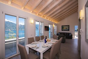 Paradiso di Menaggio Penthouse