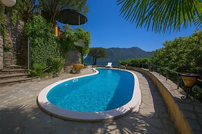 Villa Isola Verde