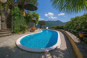 Villa Isola Verde