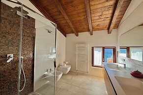 Villa Isola Verde (Main Villa)