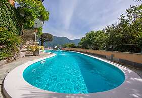 Villa Isola Verde (Main Villa)