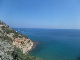 Remarkable 2-bed House in Poli Crysochous