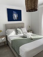 Olive & Ivy Guest House