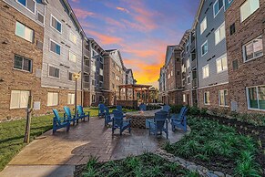 WaterWalk Extended Stay by Wyndham Charlotte - Arrowood