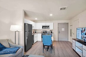 WaterWalk Extended Stay by Wyndham Charlotte - Arrowood