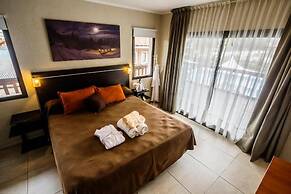 Blackstone Apart Boutique