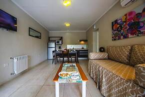 Blackstone Apart Boutique