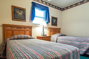 Crown Resorts at Lake Tansi West