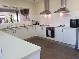 Black Sheep Motel Goulburn