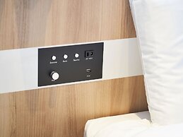 Henna Hotel Komatsu Ekimae