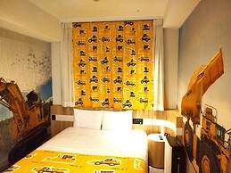 Henna Hotel Komatsu Ekimae