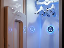 Henna Hotel Komatsu Ekimae