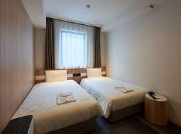 Henna Hotel Komatsu Ekimae