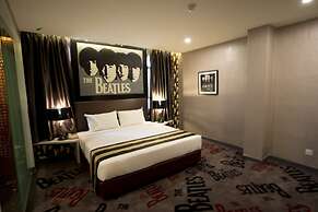 Maison Boutique Theme Hotel