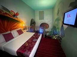 Maison Boutique Theme Hotel