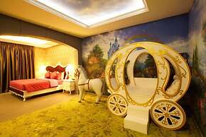 Maison Boutique Theme Hotel