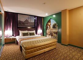 Maison Boutique Theme Hotel