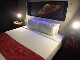 Maison Boutique Theme Hotel