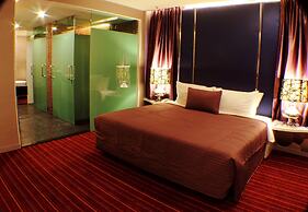 Maison Boutique Theme Hotel