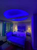 Maison Boutique Theme Hotel