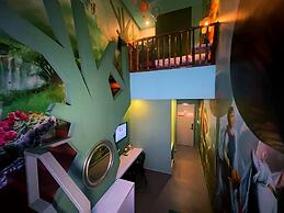 Maison Boutique Theme Hotel