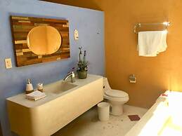 Merida Downtown Casa Colonial Suite