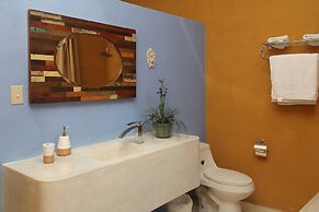 Merida Downtown Casa Colonial Suite