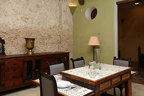 Merida Downtown Casa Colonial Suite