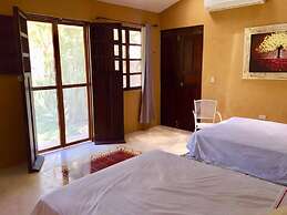 Merida Downtown Casa Colonial Suite