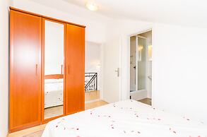 Cozy Duplex Apartment A1, Close to the Sunset Beach Near Dubrovnik