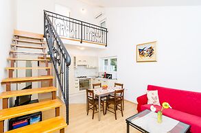 Cozy Duplex Apartment A1, Close to the Sunset Beach Near Dubrovnik