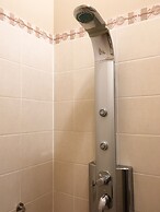 Room in Guest Room - Valensija - Family Room 2 Adults - 2 Children