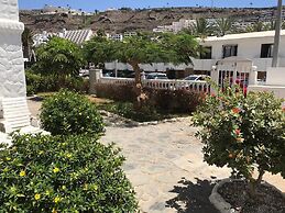 Relax Big House On The Beach