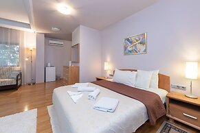 Room in Guest Room - Valensija - Large Suite