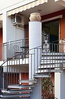 Adriana Holiday House , Free Parking, Wi Fi, Near Sea, Private Kitchen