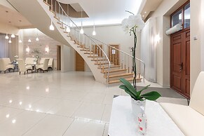 Room in Guest Room - Valensija - Apartment for 2 Adults