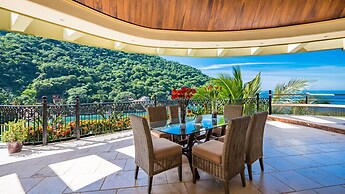 Fully Staffed, Beach Frontage Luxury Villa