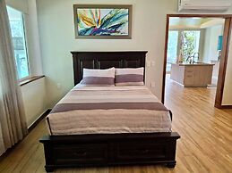 Fully Staffed, Beach Frontage Luxury Villa