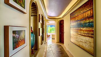 Fully Staffed, Beach Frontage Luxury Villa